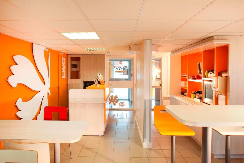 Premiere Classe Bordeaux Est Lormont Ruang foto